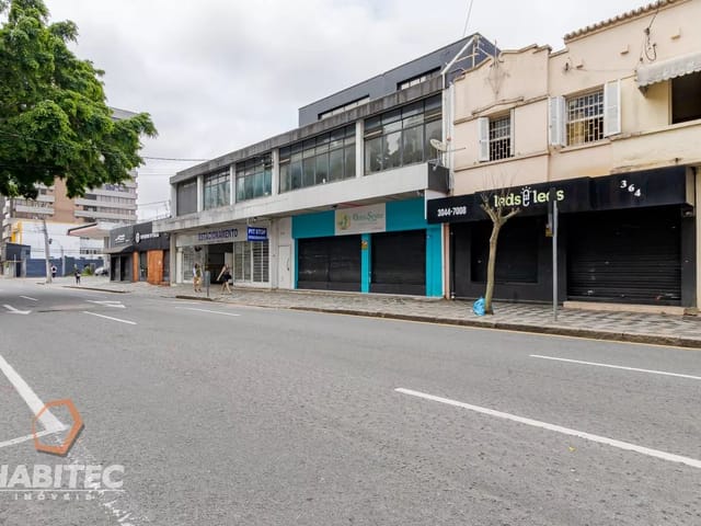 Terreno com 796m², à venda, no bairro Centro em Curitiba