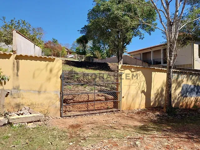Terreno com 730m², à venda, no bairro dos Carneiros em Piranguinho