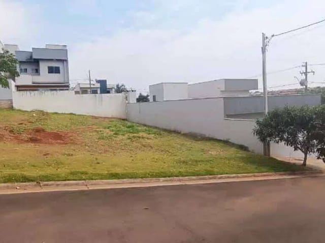 Terreno com 252m², à venda, no bairro Loteamento Morada das Flores em Cambé