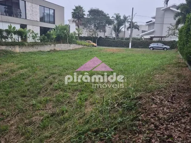 Terreno com 630m², à venda, no bairro Jardim Paraíba em Jacareí