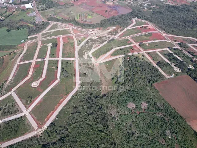 Terreno com 800m², à venda, no bairro Água Santa em Chapecó