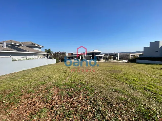 Terreno com 800m², à venda, no bairro Palmital em Porto Feliz