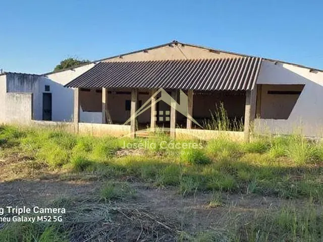 Terreno com 2365m², à venda, no bairro BR em Acorizal