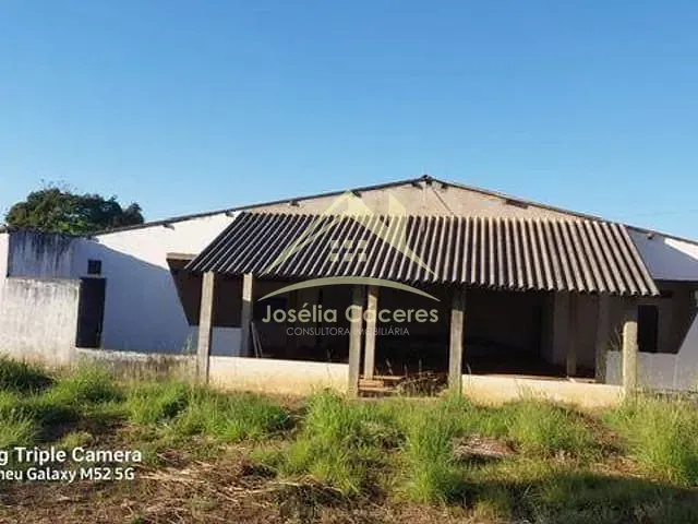 Terreno com 2365m², à venda, no bairro BR em Acorizal