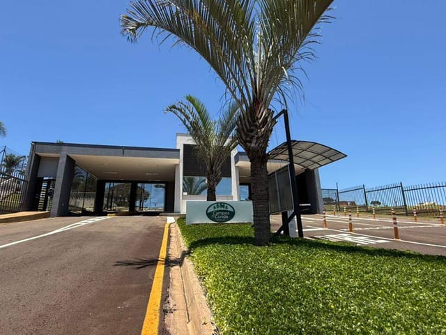 Terreno com 442m², à venda, no bairro Jardim Tarobá em Cambé