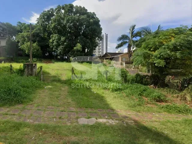 Terreno com 900m², à venda, no bairro Centro em Chapecó