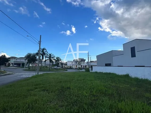 Terreno com 325m², à venda, no bairro Jardim Santa Tereza em Taubaté