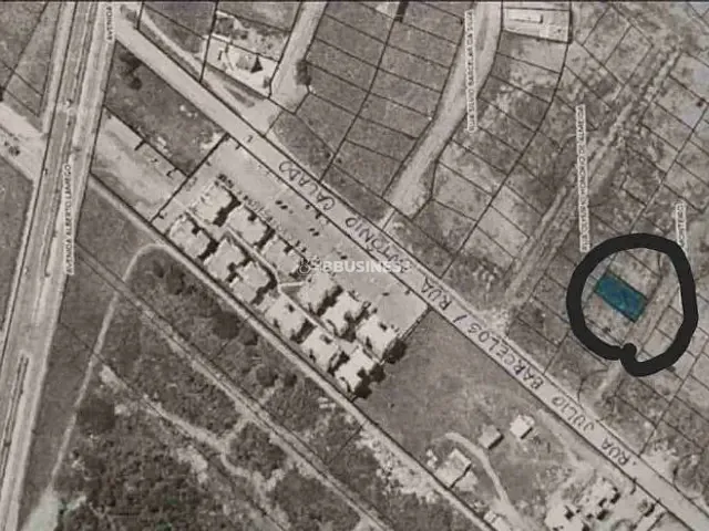 Terreno com 450m², à venda, no bairro Vila da Rainha em Campos dos Goytacazes