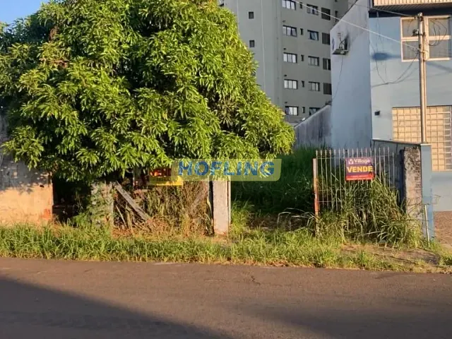 Terreno com 330m², à venda, no bairro Jardim Claret em Rio Claro