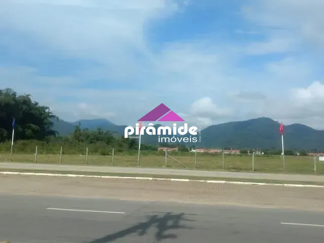 Terreno com 10001m², à venda, no bairro Travessão em Caraguatatuba