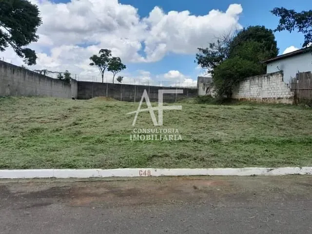 Terreno com 670m², à venda, no bairro Caixa d'Água em Taubaté