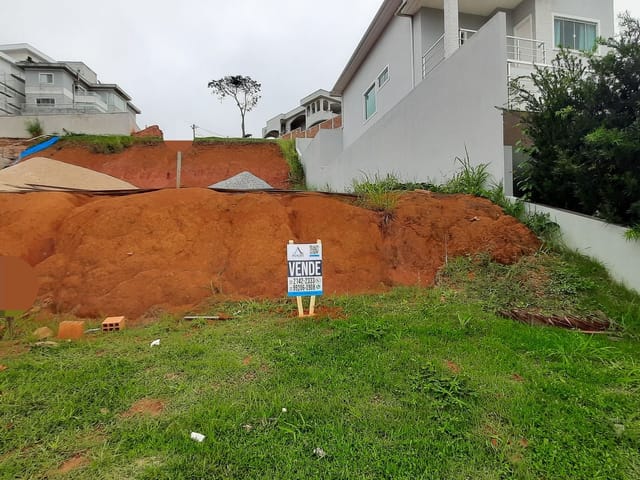 Terreno com 287m², à venda, no bairro Vale dos Cristais em Macaé