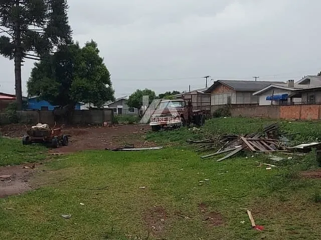 Terreno com 429m², à venda, no bairro Vila Planalto em Guarapuava