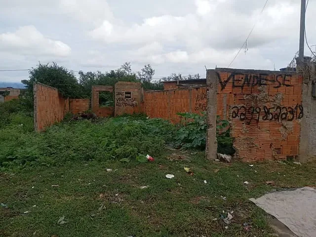 Terreno com 143m², à venda, no bairro Mussurepe em Campos dos Goytacazes
