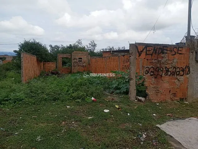Terreno com 143m², à venda, no bairro Mussurepe em Campos dos Goytacazes