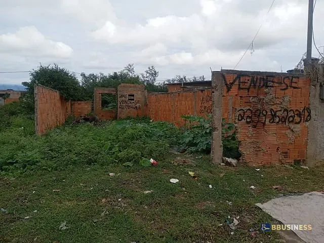 Terreno com 143m², à venda, no bairro Mussurepe em Campos dos Goytacazes