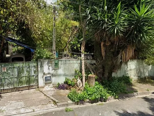 Terreno com 520m², à venda, no bairro Vila Lavínia em Mogi das Cruzes