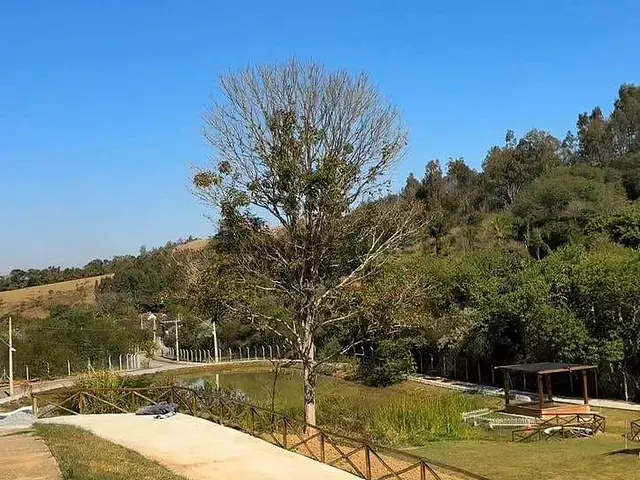 Terreno com 1294m², à venda, no bairro Pinheirinho em Itajubá
