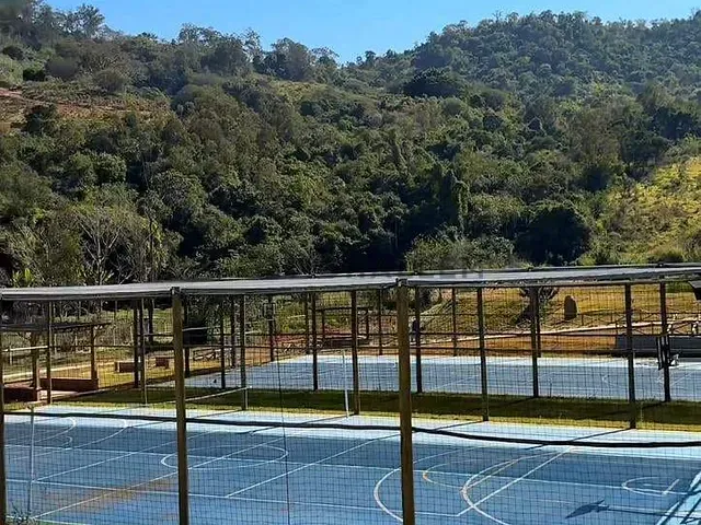 Terreno com 1294m², à venda, no bairro Pinheirinho em Itajubá