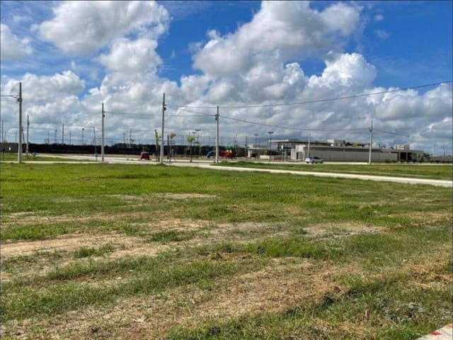 Terreno com 180m², à venda, no bairro Parque Tarcisio Miranda em Campos dos Goytacazes
