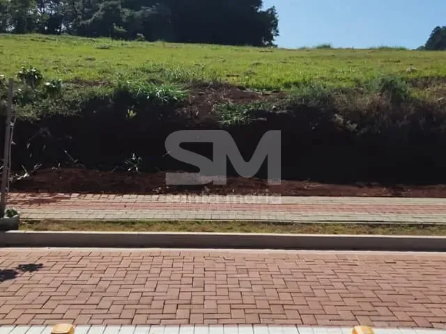 Terreno com 360m², à venda, no bairro Lot. Florencia em Chapecó