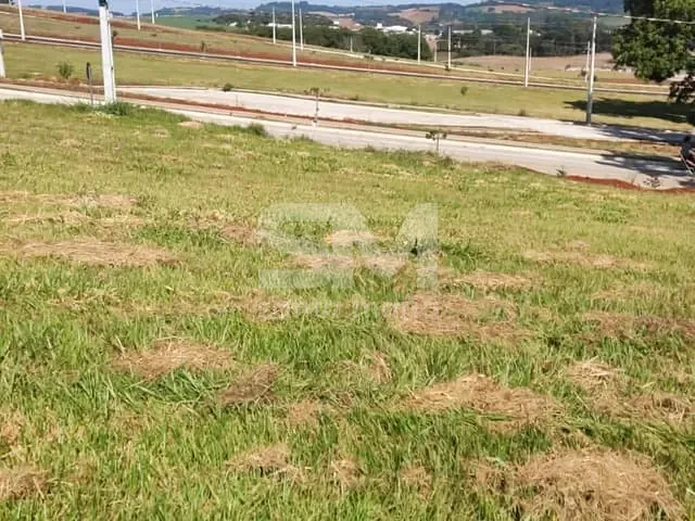 Terreno com 360m², à venda, no bairro Lot. Florencia em Chapecó