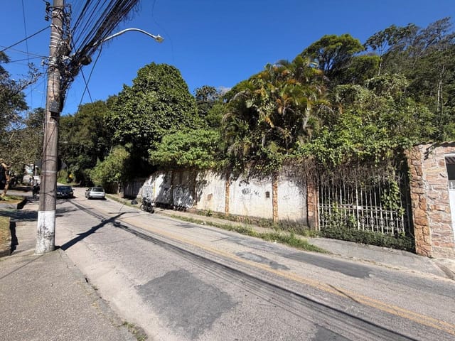 Terreno com 8632m², à venda, no bairro São Sebastião em Petrópolis