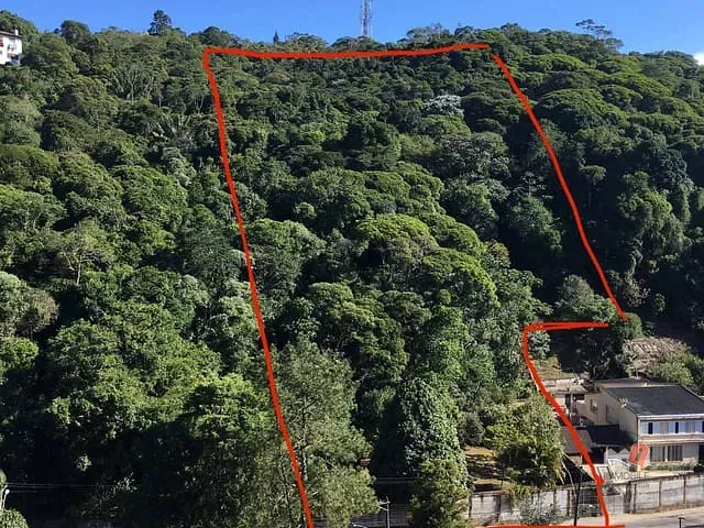 Terreno com 8632m², à venda, no bairro São Sebastião em Petrópolis