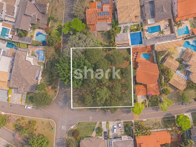 Terreno com 603m², à venda, no bairro Alphaville em Santana de Parnaíba