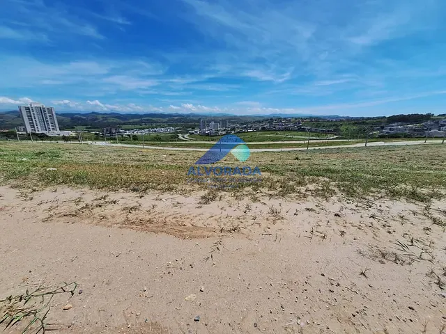 Terreno com 333m², à venda, no bairro Condomínio Residencial Alphaville em São José dos Campos