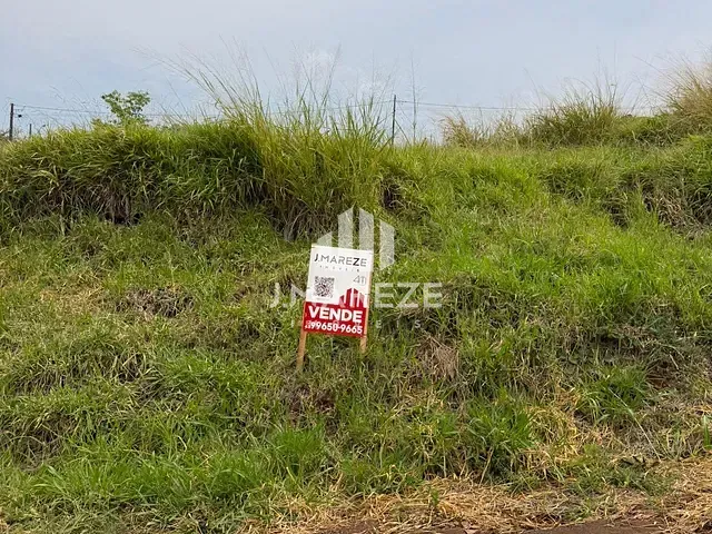 Terreno com 275m², à venda, no bairro Loteamento Residencial Interlagos em Apucarana