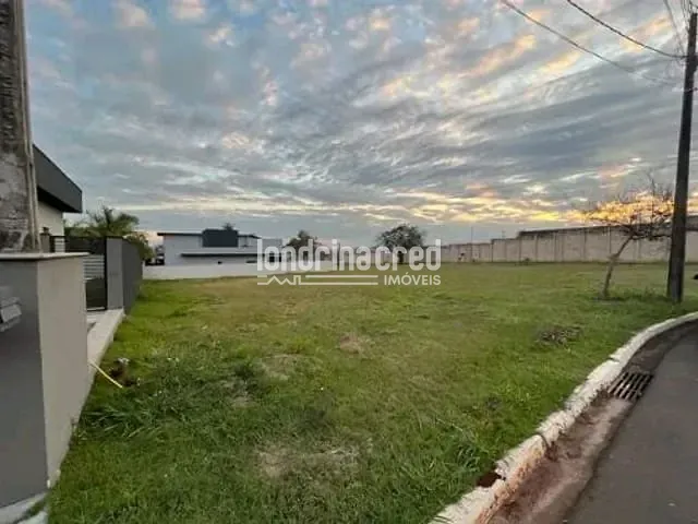 Terreno com 1289m², à venda, no bairro Residencial Villagio do Engenho em Cambé