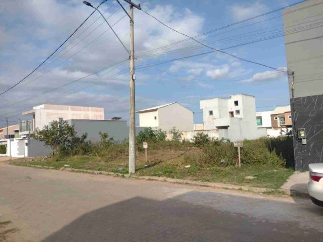 Terreno com 140m², à venda, no bairro Alpha Green em Campos dos Goytacazes