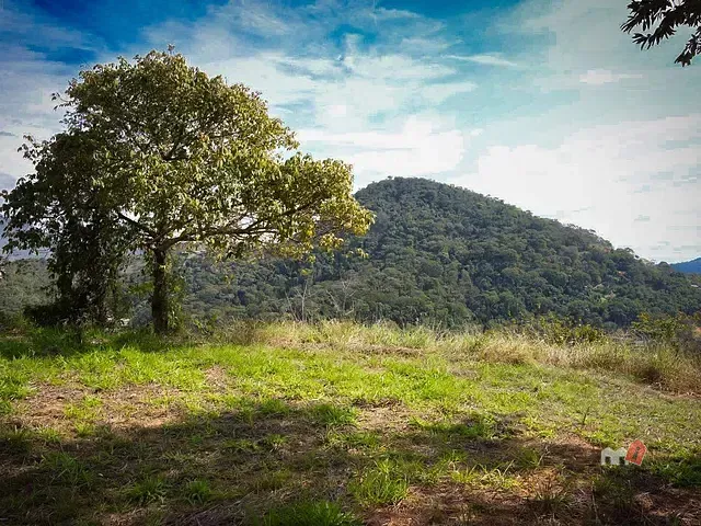 Terreno com 7506m², à venda, no bairro Itaipava em Petrópolis