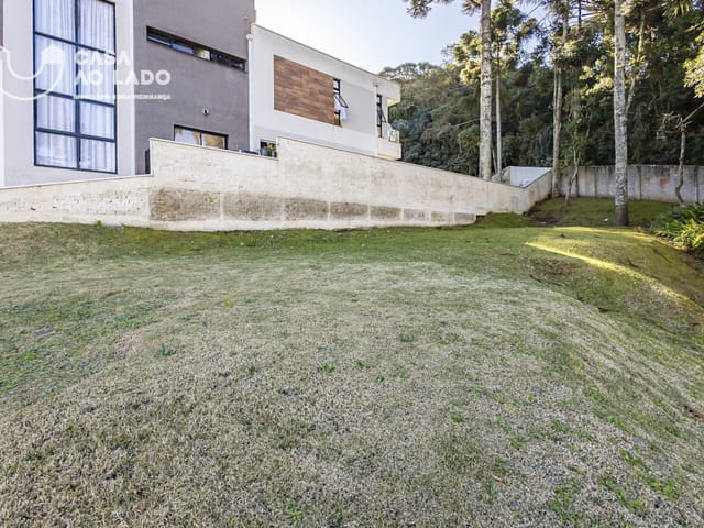 Terreno à venda, no bairro Campo Comprido em Curitiba