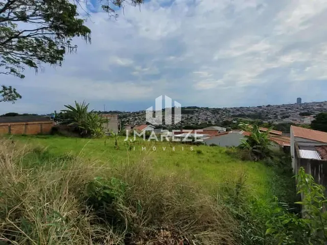 Terreno com 1260m², à venda, no bairro Jardim Milani em Apucarana