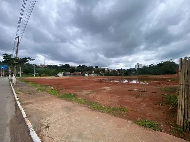 Terreno com 1196m², à venda, no bairro Estiva em Itajubá