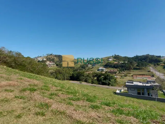 Terreno com 1073m², à venda, no bairro Tampanhão em Jambeiro