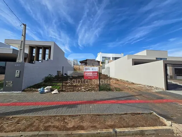 Terreno com 300m², à venda, no bairro Desbravador em Chapecó