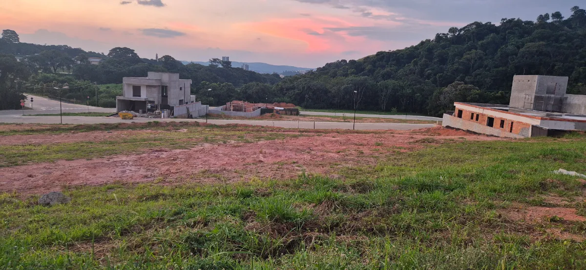 Terreno residencial para venda em Ecoville 1, 360m²