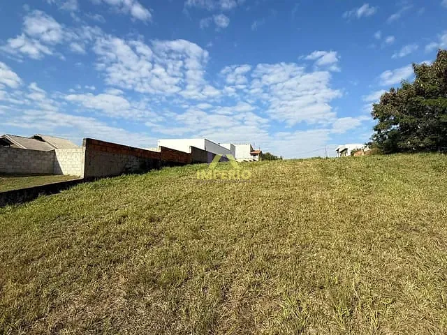 Terreno com 1020m², à venda, no bairro Terras de Santa Izabel em Salto