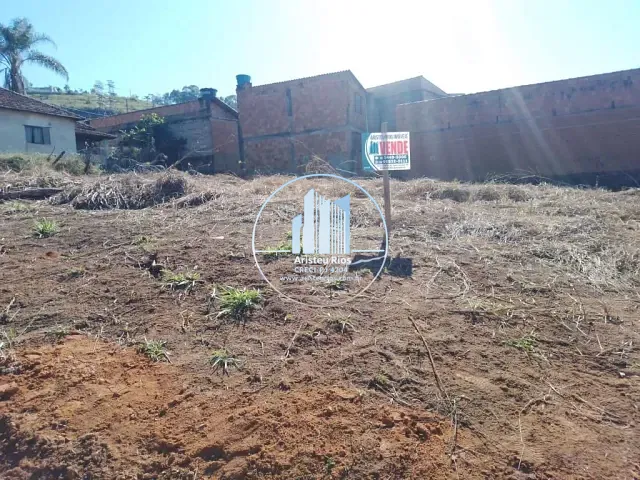 Terreno com 1162m², à venda, no bairro Loteamento Sao Jorge em Pouso Alegre