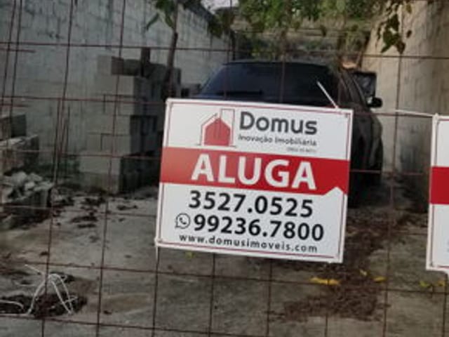 Terreno à venda ou para alugar, no bairro Loteamento Eduardo da Silva Neto em Pindamonhangaba