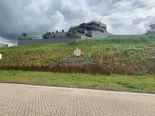 Terreno com 798m², à venda, no bairro Condomínio Reserva do Paratehy em São José dos Campos