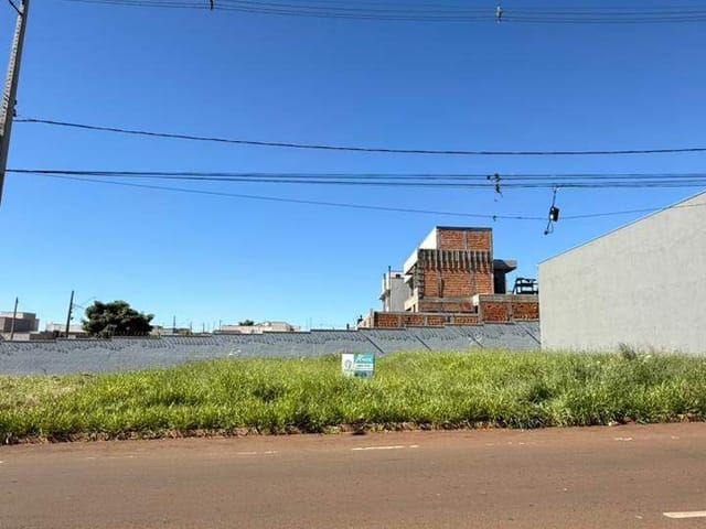 Terreno com 600m², à venda, no bairro Residencial Morada das Flores em Cambé