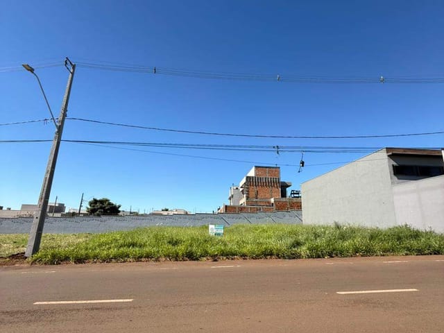 Terreno com 600m², à venda, no bairro Residencial Morada das Flores em Cambé