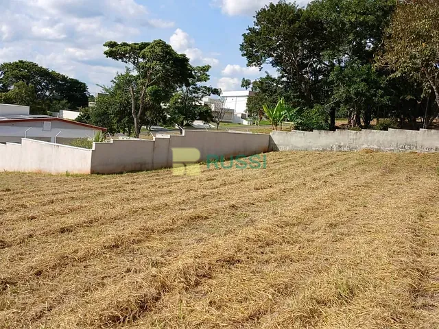 Terreno com 1000m², à venda, no bairro Tapanhão em Jambeiro