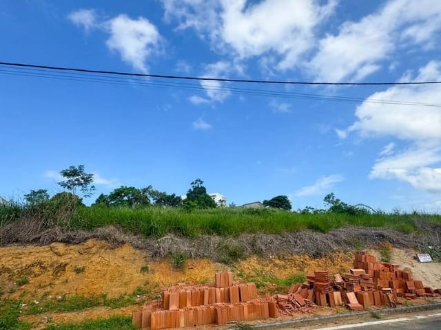 Terreno com 538m², à venda, no bairro Vale das Palmeiras  em Macaé