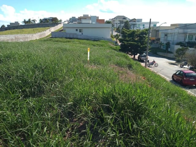 Terreno com 478m², à venda, no bairro Condomínio Residencial Jaguary em São José dos Campos
