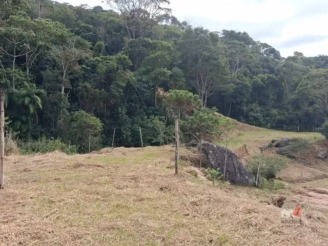 Terreno com 22300m², à venda, no bairro Vale das Videiras em Petrópolis